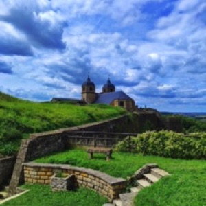 La citadelle de Montmédy, la ville belge de Bouillon et l'inévitable château de Sedan.#ardennes #belgium #meuse